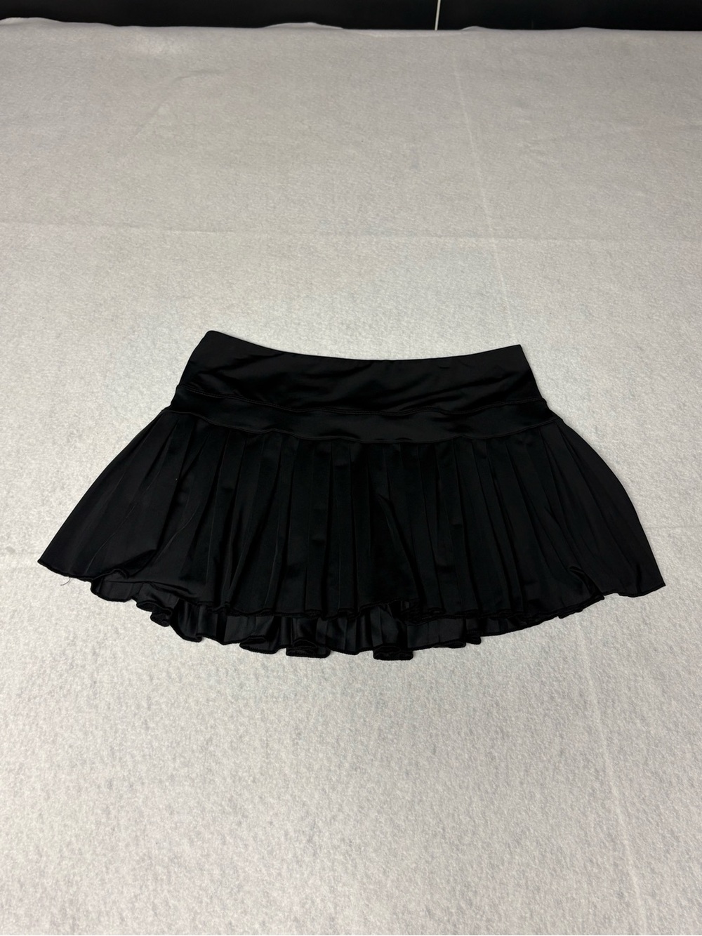 Goldhinge Black  Pleated tennis Mini Skirt Large
